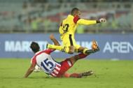 Rehenesh (yellow) in action against ATK